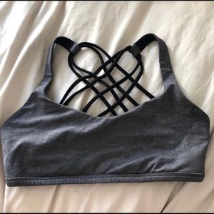 Lululemon Free To Be Bra - Wild
Color: Grey/Black
Size: 6